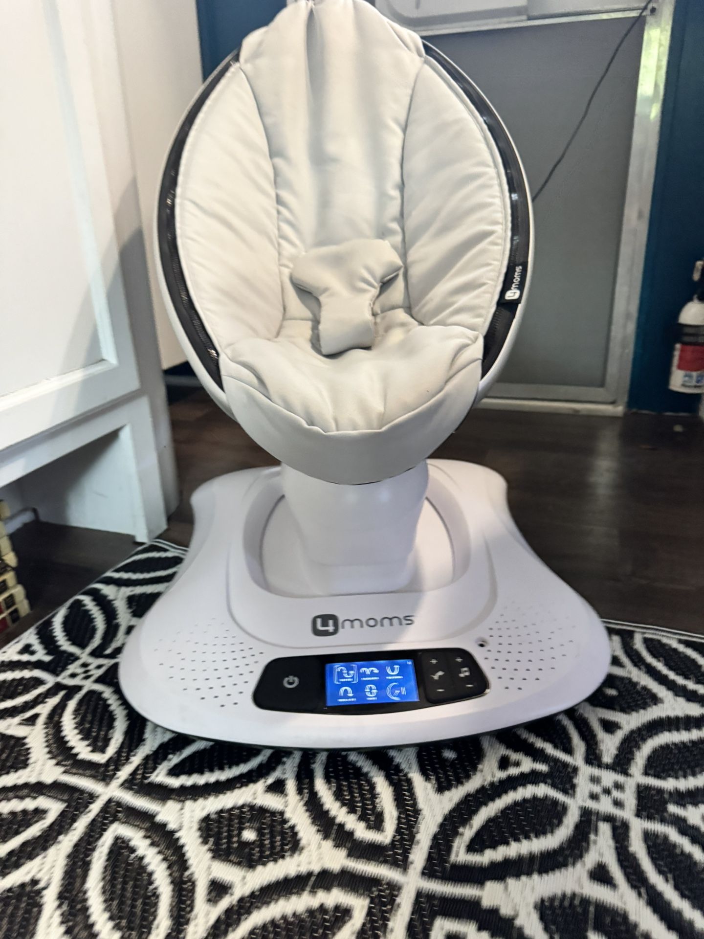 Mamaroo