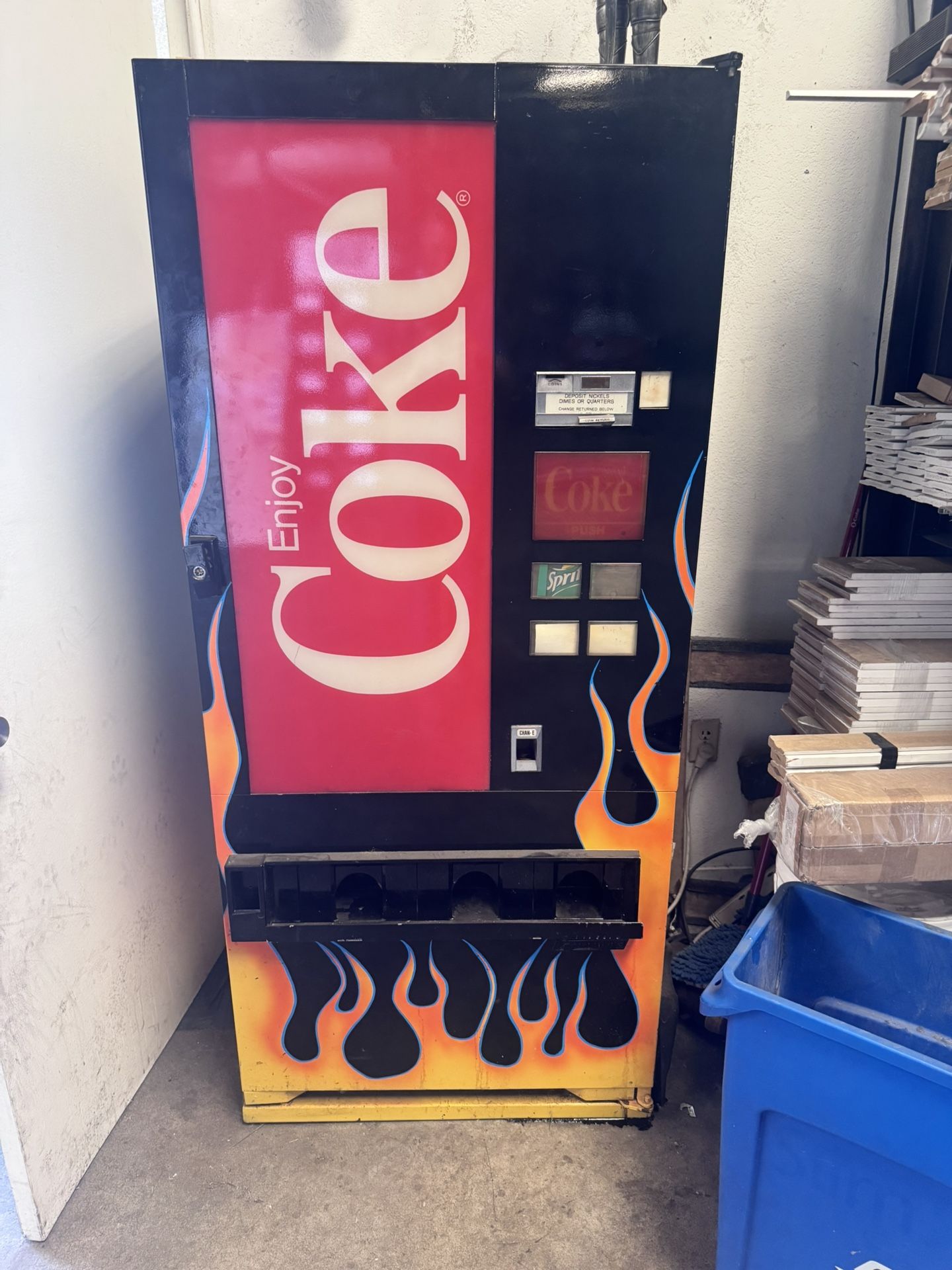 Old Coke Machine 