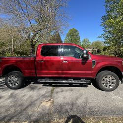 Ford F250 Lariat Crew Can FLORIDA VEHICLE