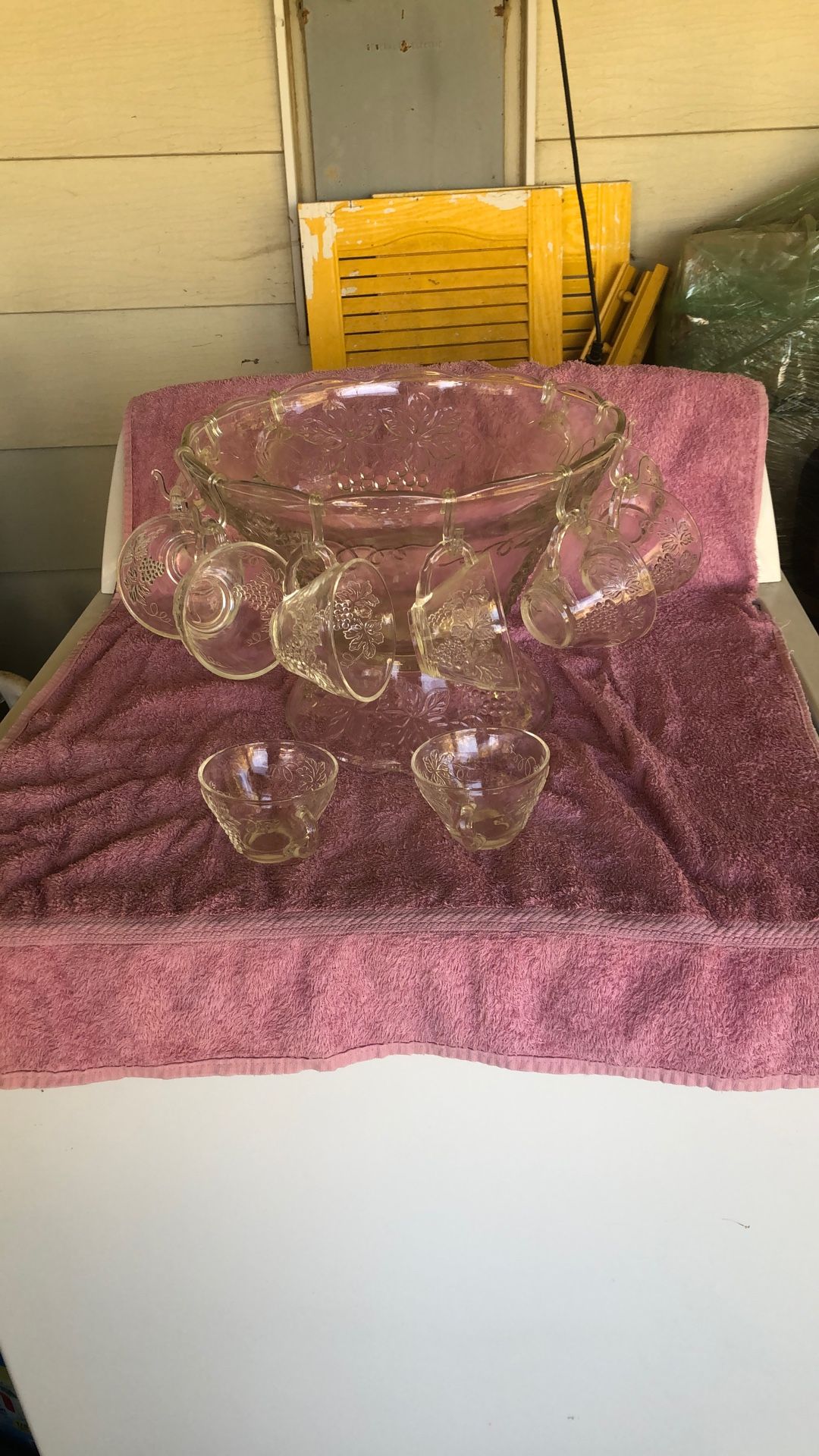 Vintage 70s Punch Set by Anchor Glass (24pc)