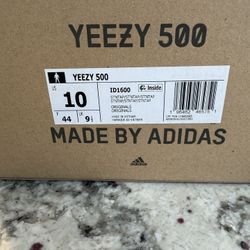 YEEZY 500 Size 10 STNTAP