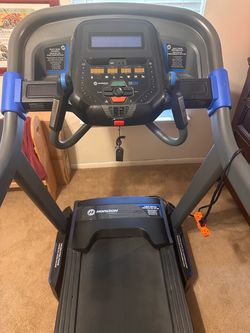 Horizon Fitness T303 Folding Treadmill - Excellent Condition!