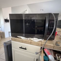 Samsung Microwave Model# Me19r7041fg