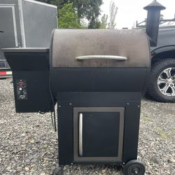 Treager Grill - Smoker 