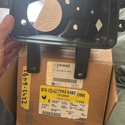 2015-2020 Suburban Fog Light Bracket