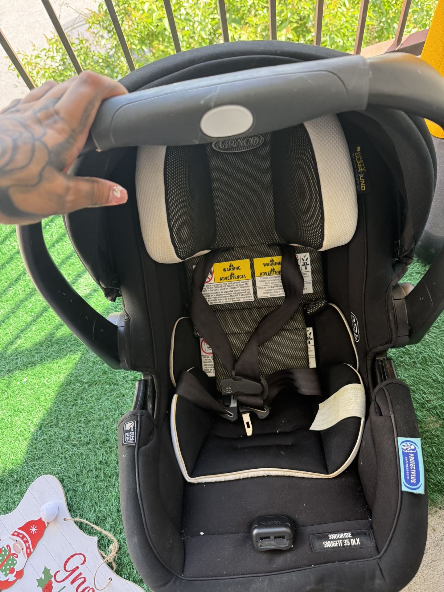 Baby Car Seat + Base