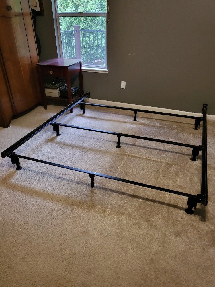 Cal King Bed Frame Headboard And Box Springs