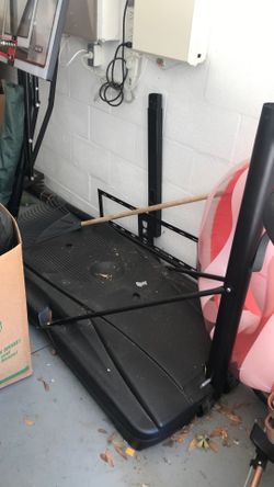 10’ Basketball Goal