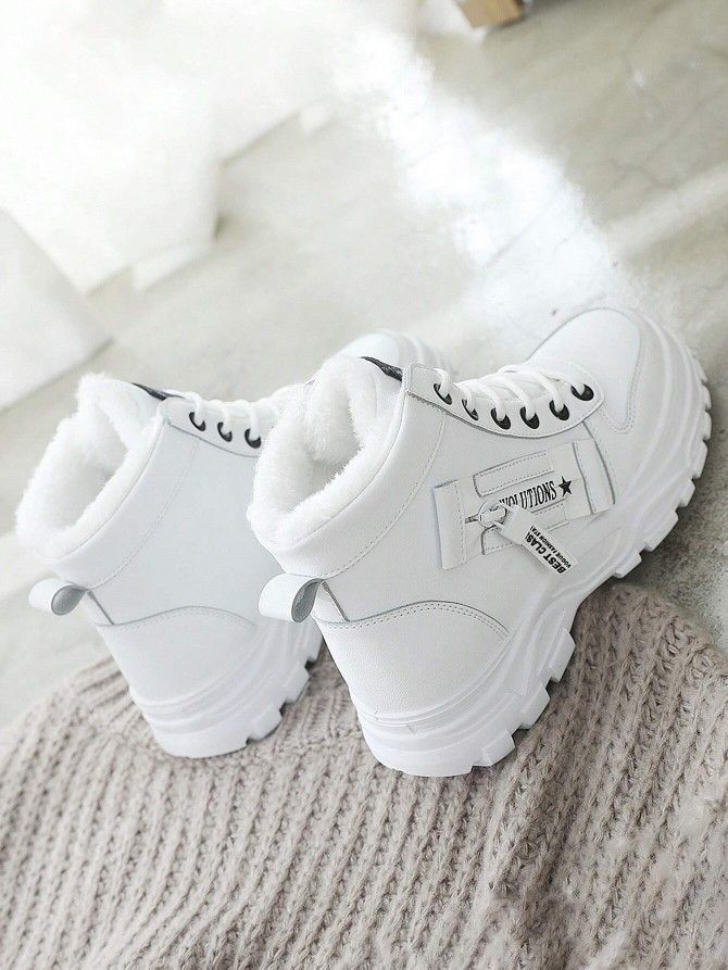 Woman's Fashionable White Sneakers 2023 New Comfortable  Lace Up Round Toe Sporty Casual Shoes  Warm Fleece Line Snow Boots