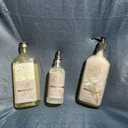 NIB Black Chamomile Aromatherapy Set