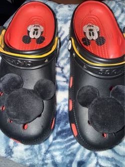Mickey crocs used once they didn’t fit me good and I can’t return  Size men’s 6 women’s 8