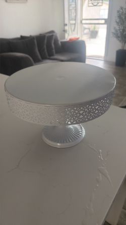 12” cake stand (metal)