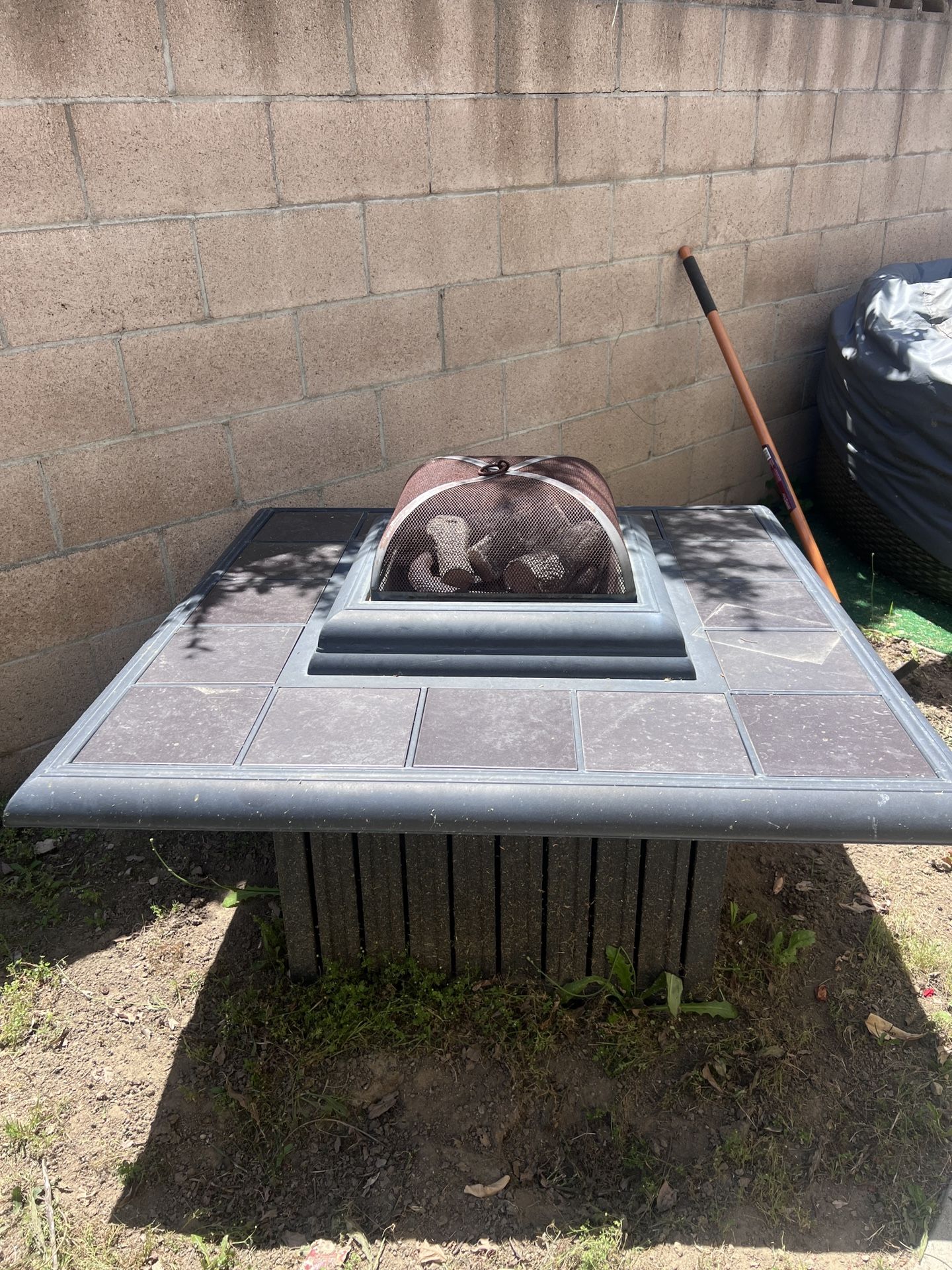 Outdoor Gas Fire Pit