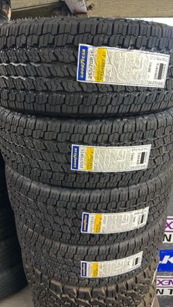 265/70/16 Goodyear wrangler territory