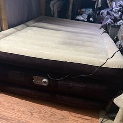 Self Inflating Mattress (King)