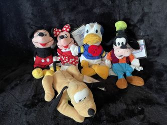 Classic Disney Beanie Set 