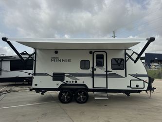 2022 Winniebago Micro Minnie 2108TB