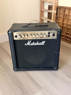 Marshall MG15FX Guitar Combo Amplifier