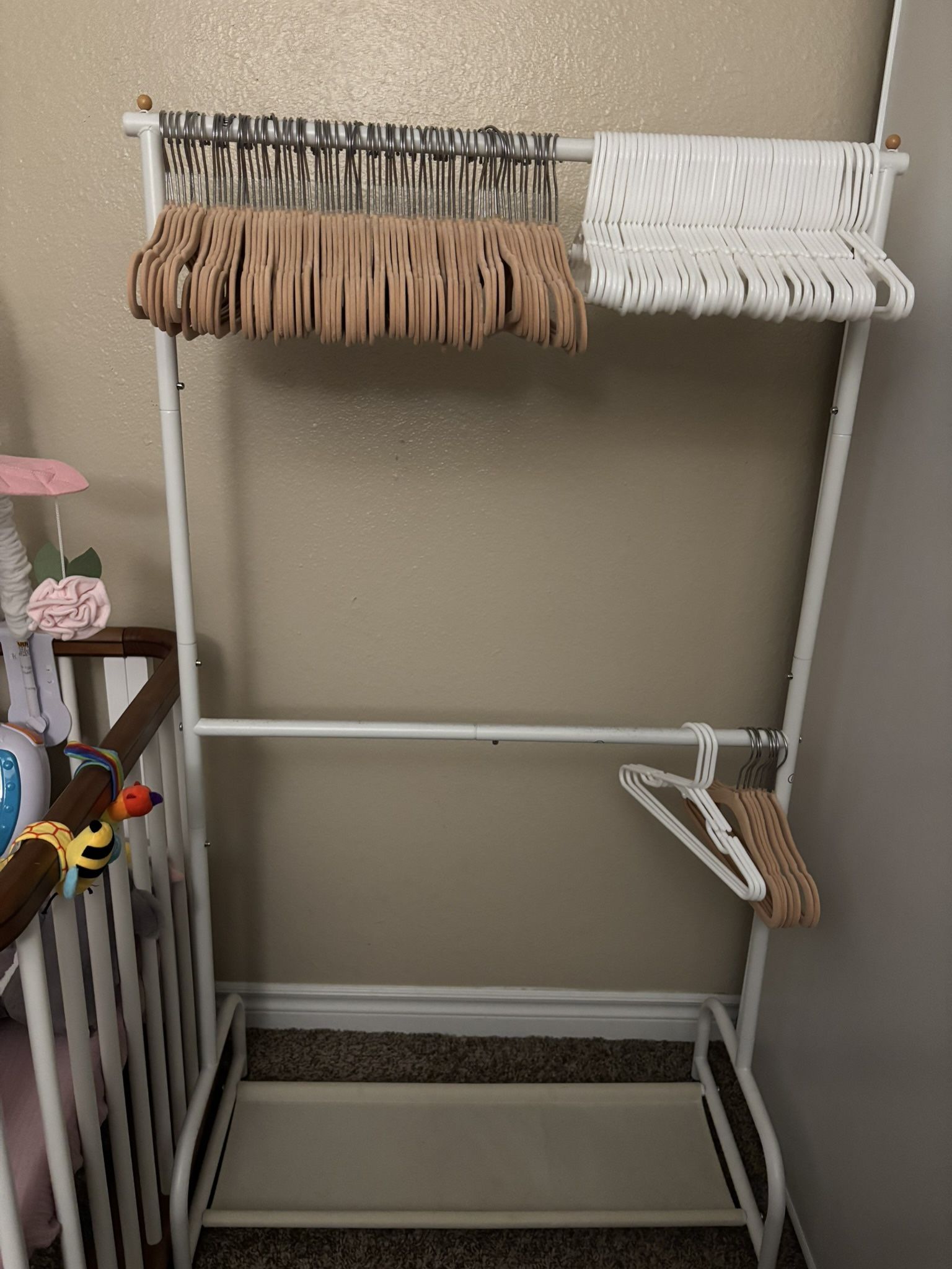 Kids Clothing Rack With Hangers