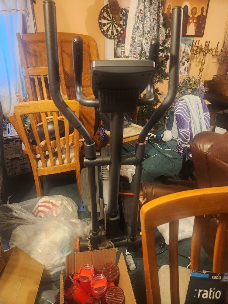 Battery POWERED Elliptical