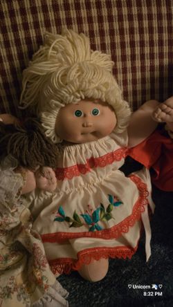 Vintage Cabbage Patch Kids Dolls Lot of 4 - 80s/90s - Original Clothes - Good Condition