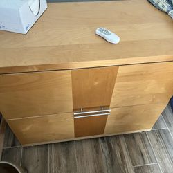 Matching Dresser And Nightstand 