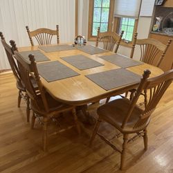 Oak Dining Table & Chair Set