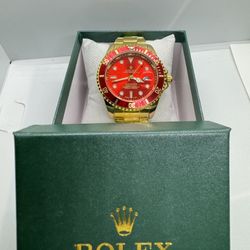 Brand New Red Face / Gold Band Designer Watch With Box! 