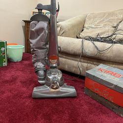 Kirby Vacuum Cleaner And Shampooer
