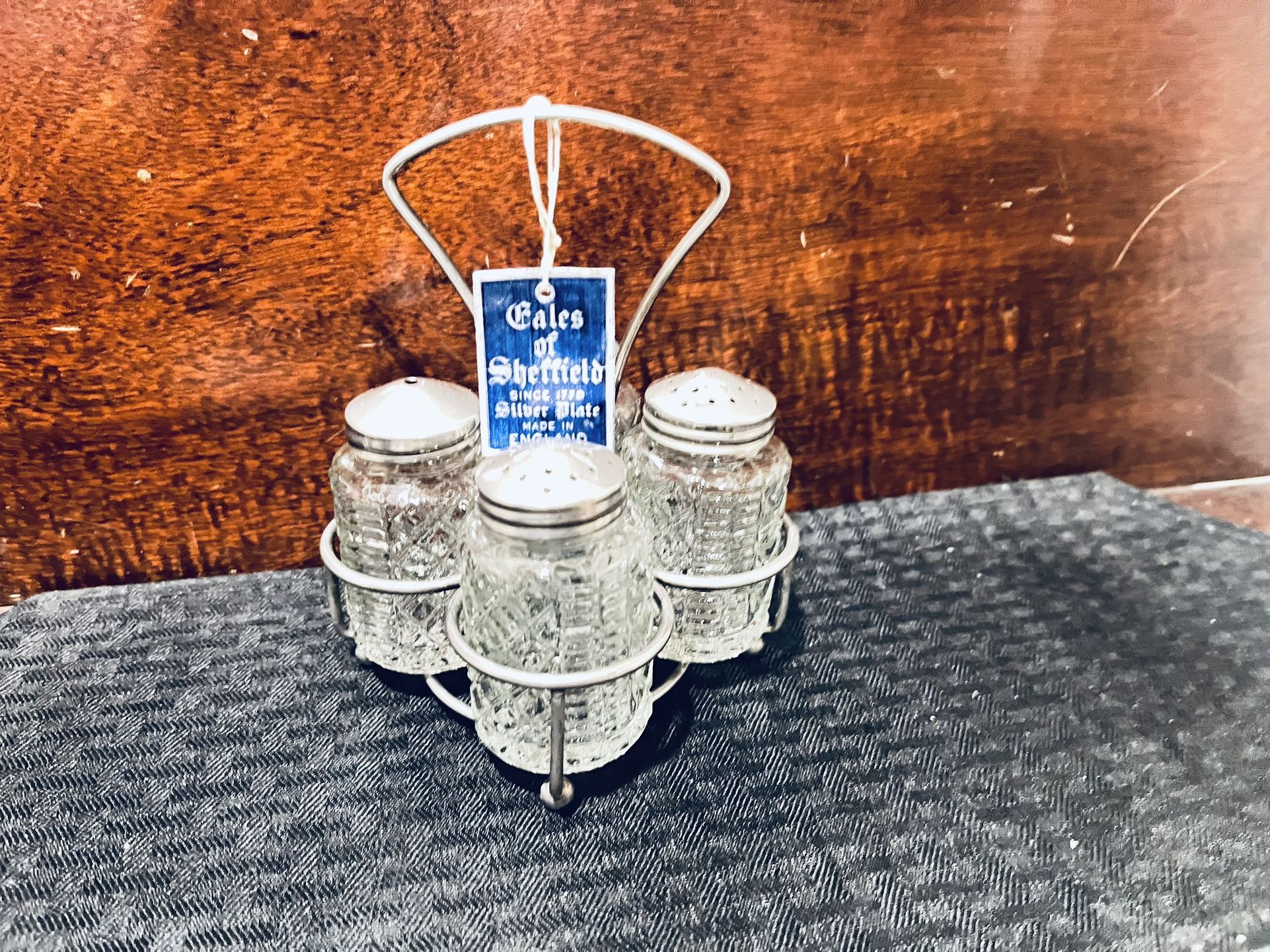 Vintage Tales Of Sheffied Salt &pepper Caddy.