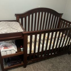 Baby crib