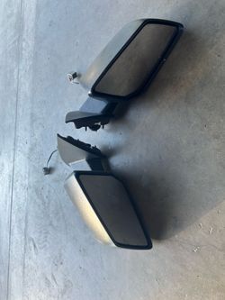 Mirrors Set of 2  Driver & Passenger Side for Chevy Left Right GMC Traverse Pair