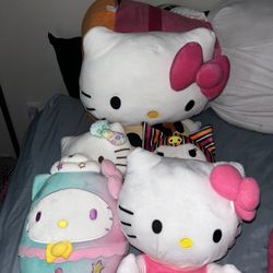 Sanrio Plushies 