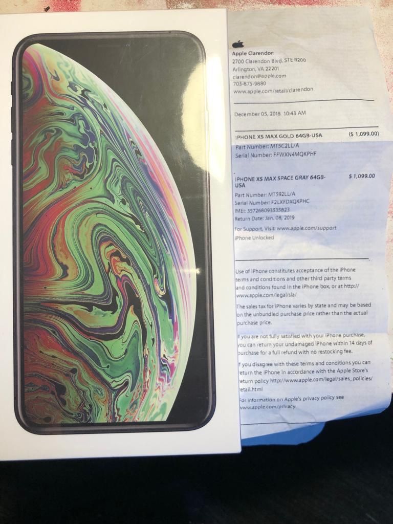 IPHONE Xs MAX 64 GB WITH APPLE RECEIPT