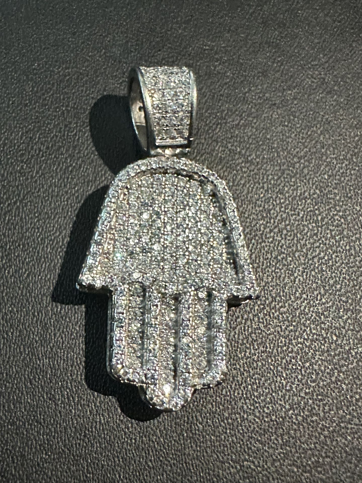Hamsa Pendant Moisannite