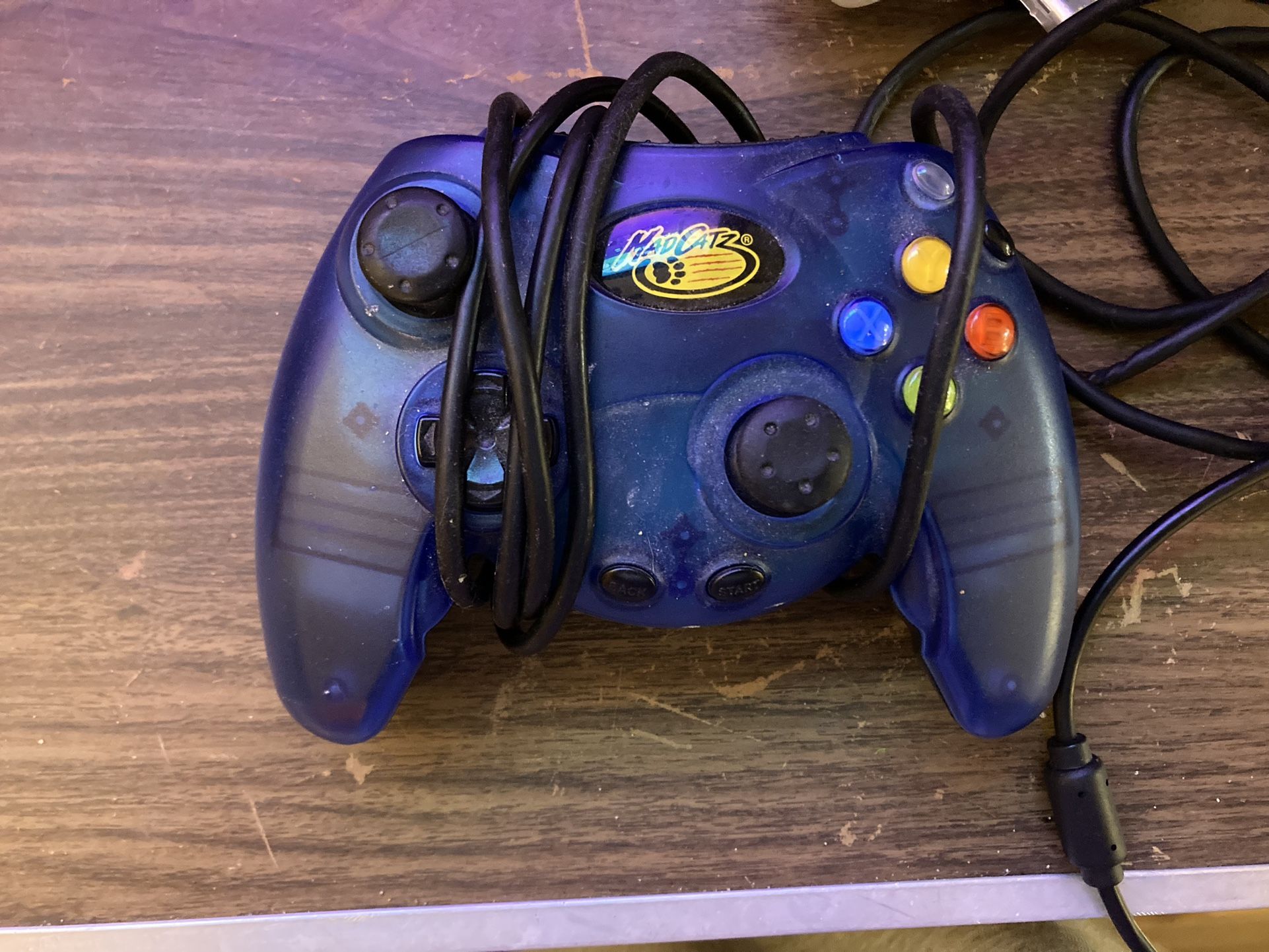 Mad Catz Original Xbox Controller Item #4516 Blue