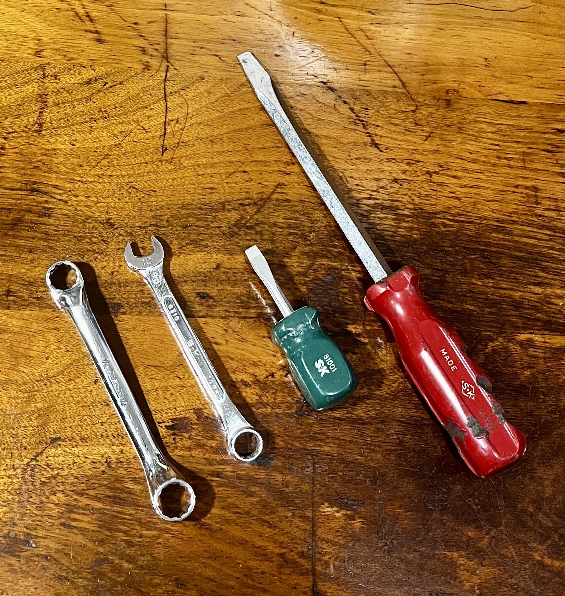 Vintage S-K Tools Slotted Screwdriver Red Handles Made in USA ๐บ๐ธ & SK 81001 Stubby Screwdriver Flathead "Made in France" & SK 8310 10mm 12-point โฌ๏ธ