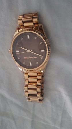 Michael kors gold watch