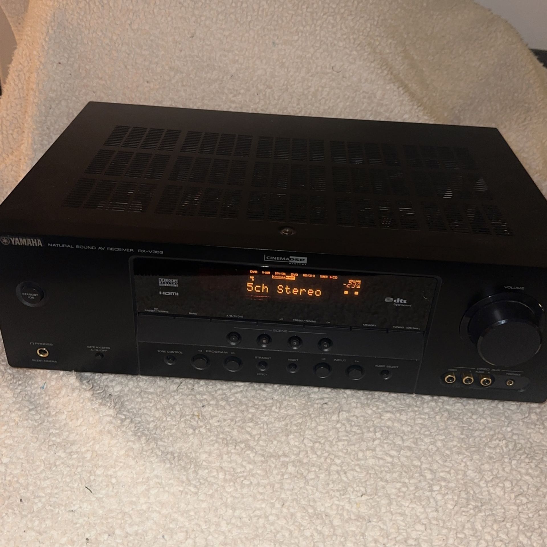 Yamaha rX-V363 Receiver With Remote Control 240W