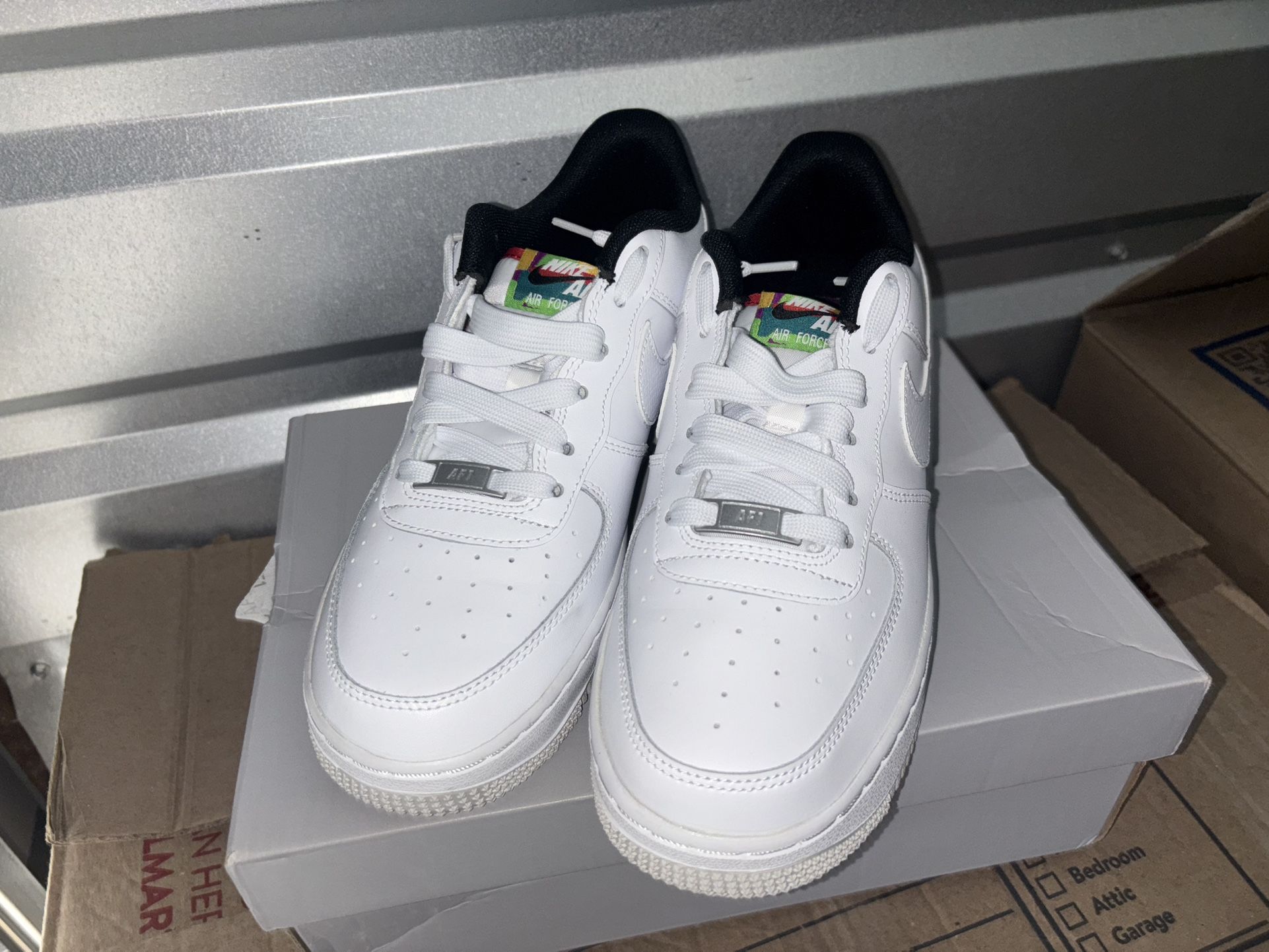 Nike Air Force 1s “Peace Love Nike”