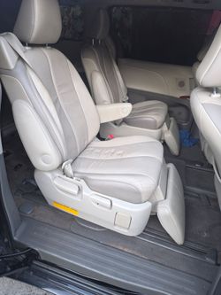 2013 Toyota Sienna