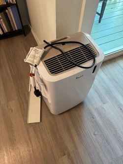 DeLonghi Portable AC