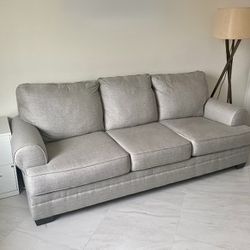 Beautiful Ashley Furniture 3 Seater Sofa Couch