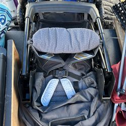 Graco Baby’s Stroller And Car seat Set