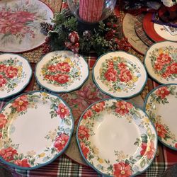 Pioneer Woman Vintage Dishes 3 Plates And 4 Salad Plates No Chips Or Fractures Super Cute!