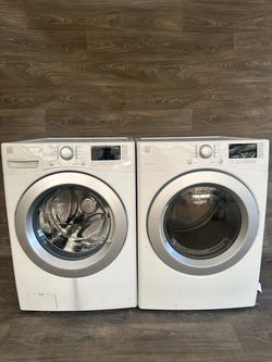 Kenmore washer and dryer laundry