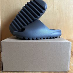Adidas Yeezy Slide Granite ID4132 Men’s Size 10 Brand New