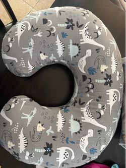 Boppy pillow