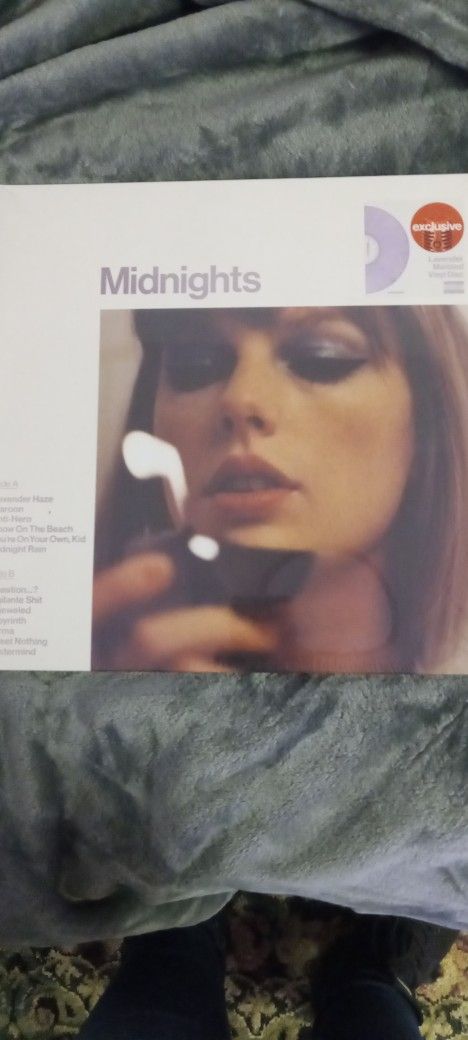 Taylor Swift Limited Edition Vinyl, Lavendar Marbled