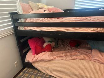 Full size bunk bed with trundle